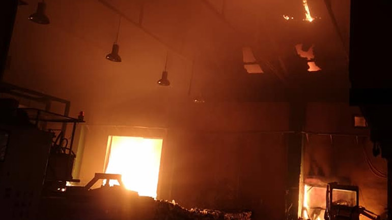 Υπό έλεγχο η φωτιά στις κτηριακές εγκαταστάσεις του ΦΟΔΣΑ Ζακύνθου