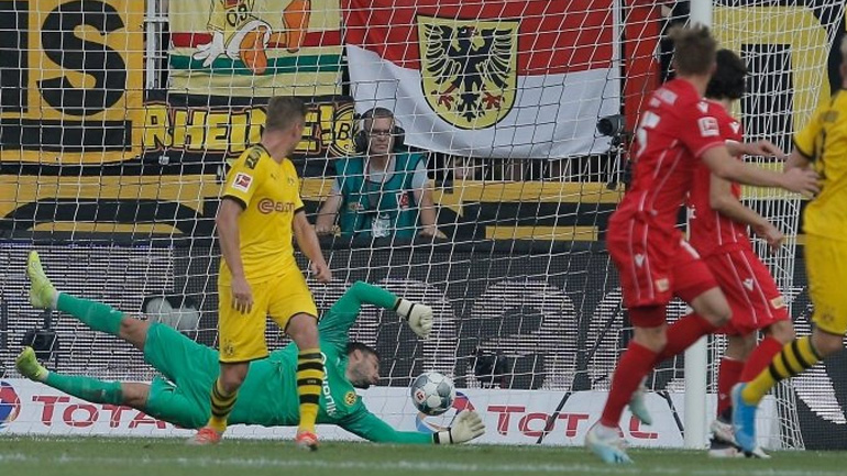 Η Ουνιόν Βερολίνου «ξέρανε» την Ντόρτμουντ