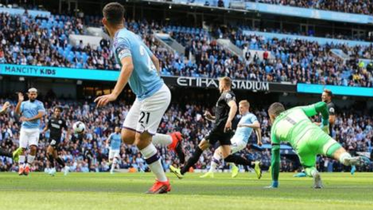 Εύκολη νίκη για τη Σίτι, 4-0 τη Μπράιτον