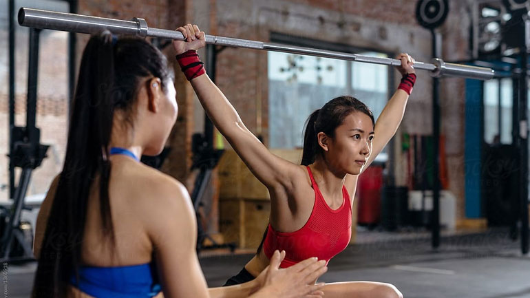 Οι γυναίκες που κάνουν γυμναστική με βάρη διατρέχουν μικρότερο κίνδυνο να εμφανίσουν διαβήτη