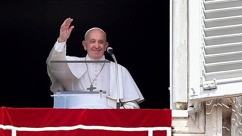 Ο πάπας Φραγκίσκος εγκλωβίστηκε σε ασανσέρ – Τον έβγαλε η πυροσβεστική