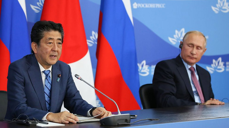 Συνάντηση Άμπε – Πούτιν εντός της εβδομάδας