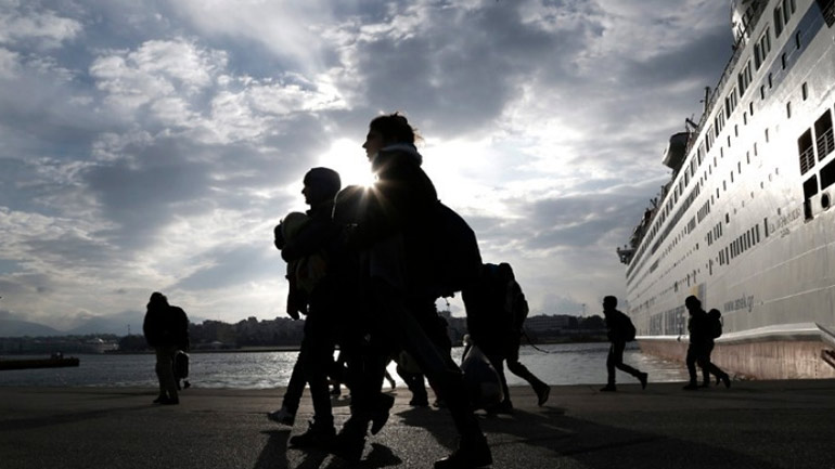 Αναχωρούν με δύο πλοία από τη Λέσβο 1.500 αιτούντες άσυλο