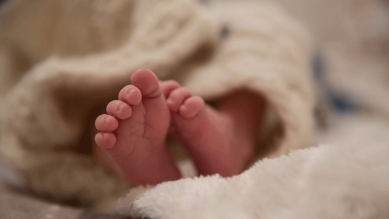 Τσεχία: Γυναίκα γέννησε 117 ημέρες αφότου οι γιατροί διαπίστωσαν ότι ήταν εγκεφαλικά νεκρή