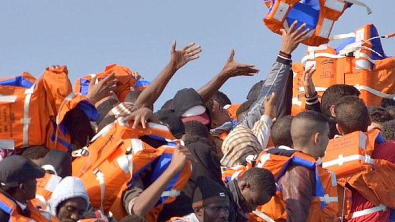 Ιταλία: Το γερμανικό διασωστικό πλοίο Eleonore έλαβε άδεια να αποβιβάσει τους μετανάστες που μεταφέρει