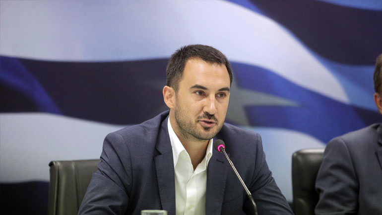 Αλ. Χαρίτσης: Η κυβέρνηση επιχειρεί να «φάει» από τα έτοιμα στην οικονομία