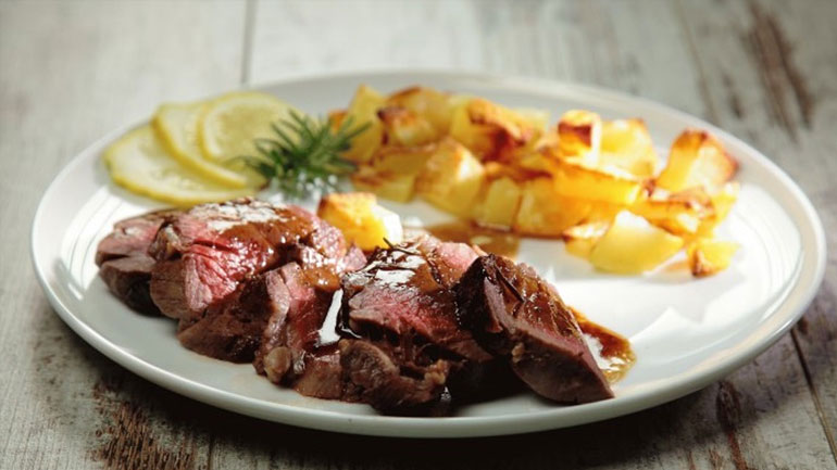 Φιλετάκια μοσχαριού με βαλσάμικο!