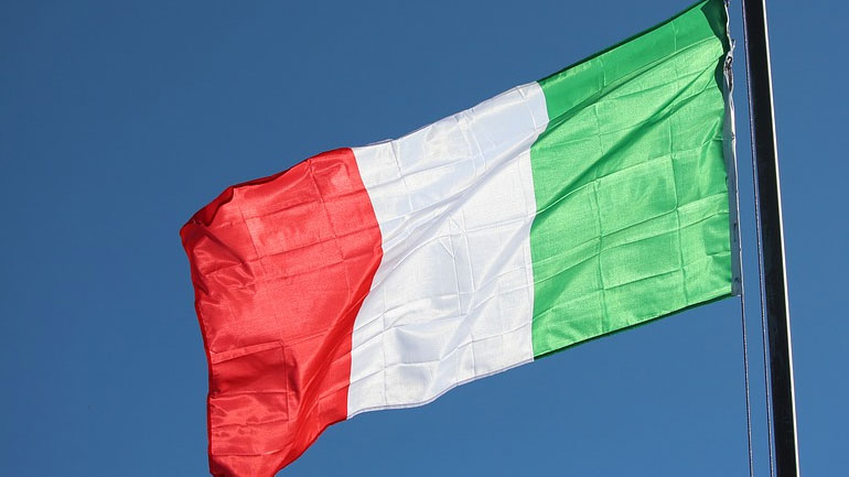 Ιταλία: Τα μέλη των Πέντε Αστέρων ενέκριναν την κυβερνητική συμμαχία με το Δημοκρατικό Κόμμα