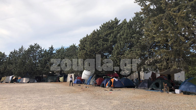 Έληξε η συγκέντρωση των μεταναστών στη Μαλακάσα-Άνοιξε ο παράδρομος της εθνικής οδού