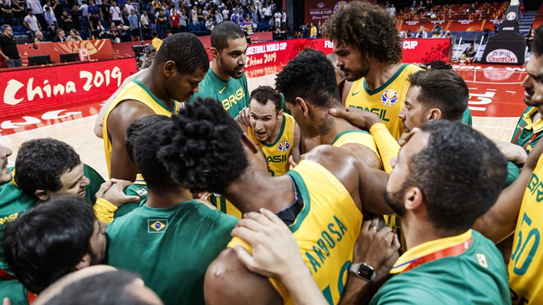 Πέτροβιτς: «Είναι ένα ιστορικό ματς για τη Βραζιλία»