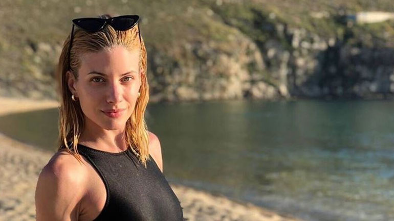 Ευαγγελία Αραβανή: Υποδέχεται το φθινόπωρο με μία εντυπωσιακή φωτογραφία