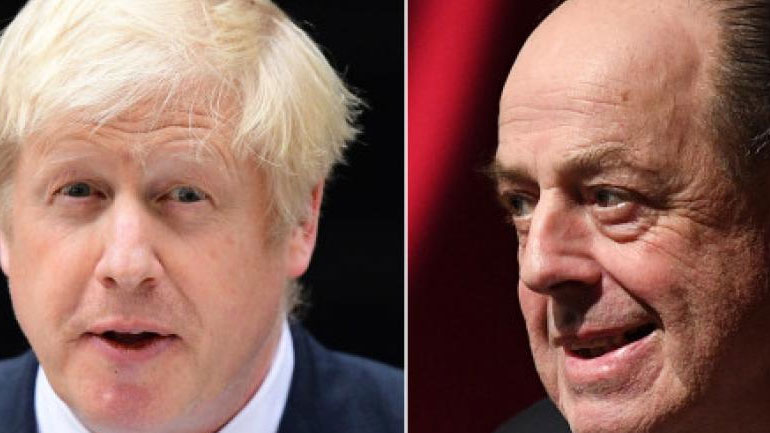 Βρετανία: Ο εγγονός του Ουίνστον Τσώρτσιλ και βουλευτής των Τόρις Ν. Σόουμς θα ψηφίσει ενάντια στον Τζόνσον