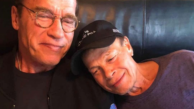 Ο Άρνολντ Σβαρτσενέγκερ αποτίνει φόρο τιμής στον καλύτερό του φίλο Φράνκο Κολόμπου