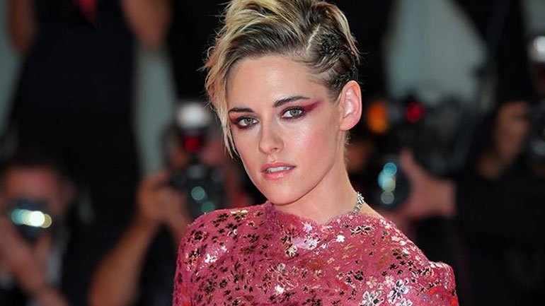 Kristen Stewart: «Μου ζήτησαν να κρύψω τη σεξουαλικότητά μου για να πάρω ρόλους»