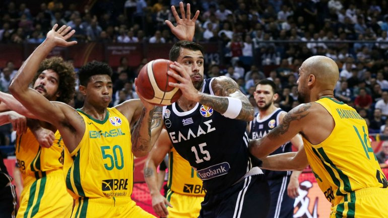 Μετά την προσγείωση ετοιμάζεται για απογείωση η Εθνική Ομάδα