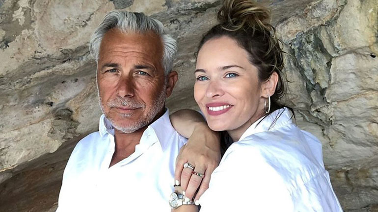 Ανίτα Μπραντ: Το τρυφερό μήνυμα στον Χάρη Χριστόπουλο για την πρώτη επέτειο του γάμου τους