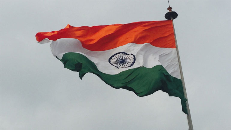 Το Νέο Δελχί παρήγγειλε ρωσικά οπλικά συστήματα αξίας 14,5 δισεκατομμυρίων δολαρίων