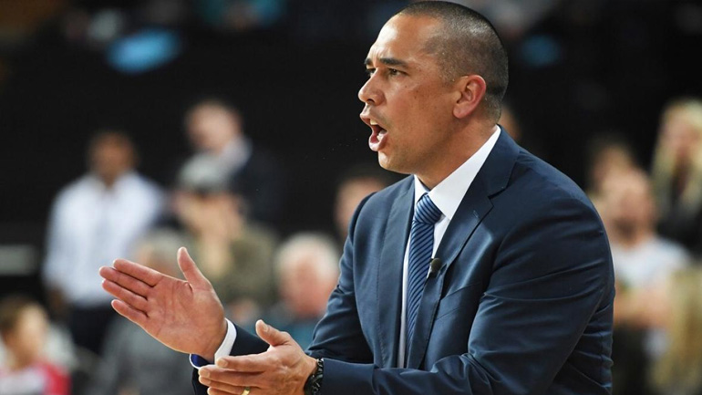 Χενάρε: «Φανταστική ομάδα η Ελλάδα»