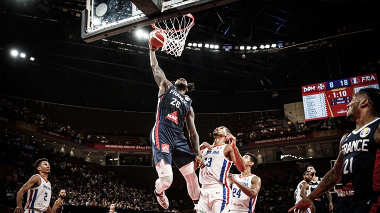 Έκανε το «3 στα 3» με περίπατο η Γαλλία, 90-56 τη Δομινικανή Δημοκρατία