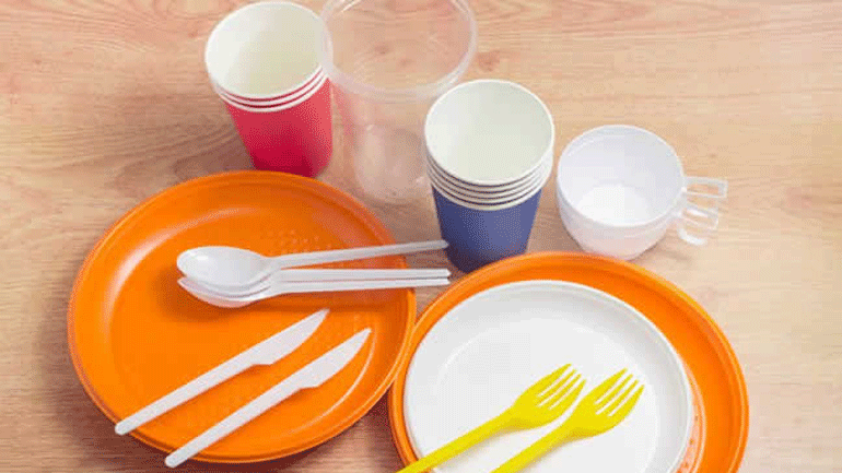 Ρουμανία: «Τέλος» στα πλαστικά μιας χρήσης από την 1η Οκτωβρίου στο Μπράσοφ