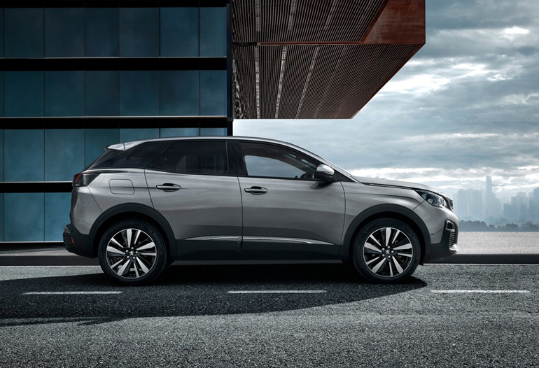 Το μήκος του Peugeot 3008 αγγίζει τα 4,447 μέτρα