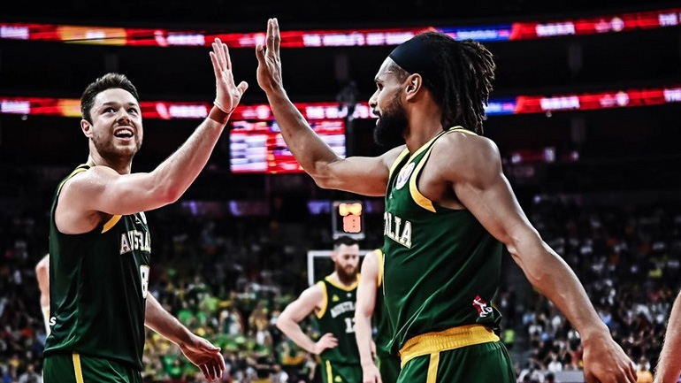 Πήρε τη νίκη και την πρωτιά η Αυστραλία,  87-82 τη Λιθουανία