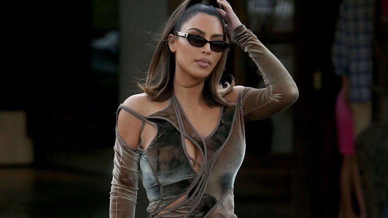 SΚΙMS: Η νέα shapewear συλλογή της Kim Kardashian που ονειρεύονται όλες οι γυναίκες