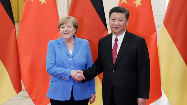 Μέρκελ: Η σύγκρουση Κίνας-ΗΠΑ για το εμπόριο να τερματιστεί σύντομα