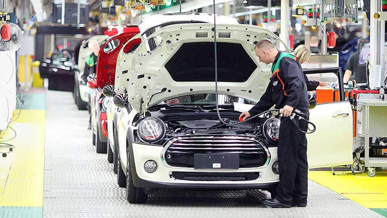 Οι βρετανικές αυτοκινητοβιομηχανίες ζητούν καθυστέρηση του Brexit παρά έξοδο χωρίς συμφωνία