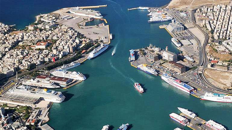 Πατούλης: Το λιμάνι του Πειραιά και τα νησιά μπορούν να αποτελέσουν σημαντικά εργαλεία ανάπτυξης της Περιφέρειας