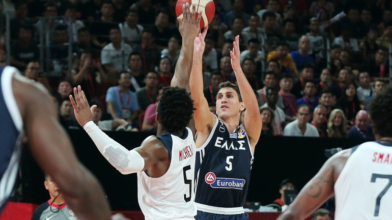 Λαρεντζάκης: «Ήμασταν αρκετά άστοχοι, “τελικός” το ματς με την Τσεχία»