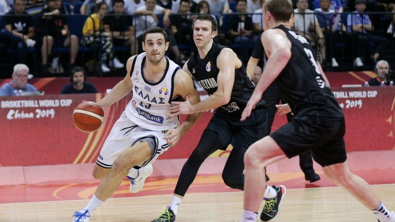 Παπαπέτρου: «Πρέπει να δείξουμε χαρακτήρα απέναντι στην Τσεχία»