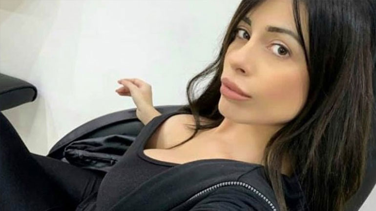 Η Μίνα Αρναούτη περιγράφει τις στιγμές μετά το μοιραίο τροχαίο με τον Παντελή Παντελίδη