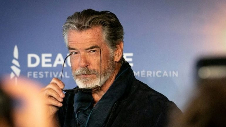 Ο Πιρς Μπρόσναν επαινεί τη νεαρή ακτιβίστρια για το περιβάλλον Γκρέτα Τούνμπεργκ