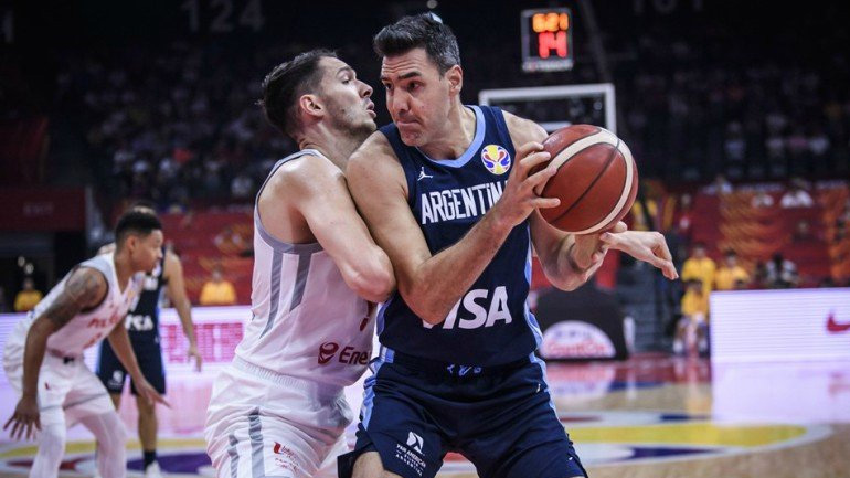 Καταιγιστική η Αργεντινή, 91-56 την Πολωνία