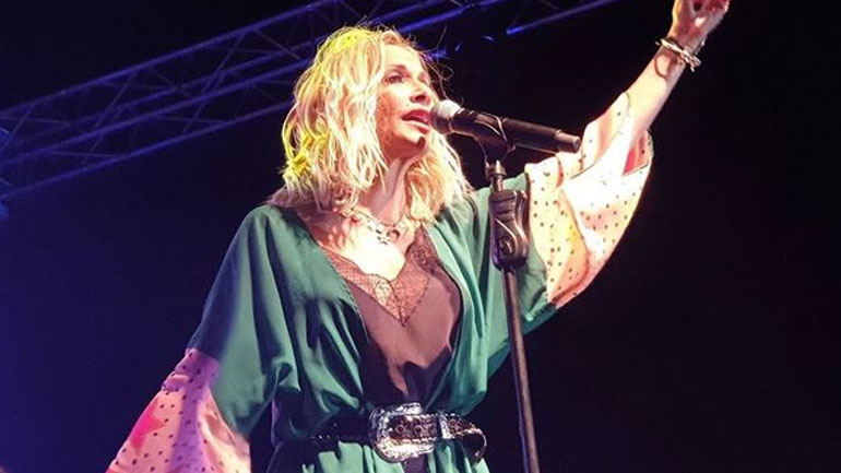 Λύγισε η Άννα Βίσση στη συναυλία αγάπης για όσους χάθηκαν στο Μάτι