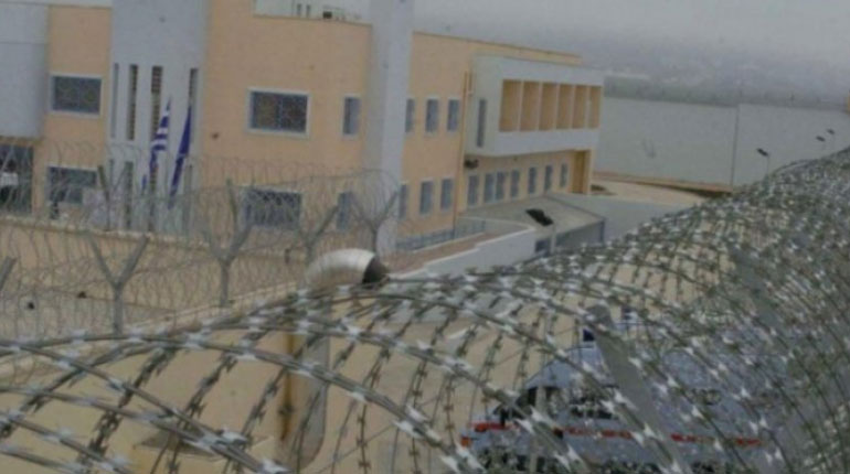 Ανθρωποκυνηγητό για κρατούμενο των φυλακών Κασσάνδρας που θεωρείται δραπέτης