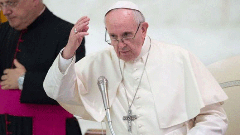 Ο πάπας Φραγκίσκος καλεί τη Βρετανία να επιστρέψει στον Μαυρίκιο τα νησιά Τσάγκος