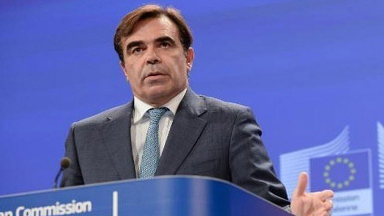 Και επίσημα αντιπρόεδρος της Κομισιόν ο Μαργαρίτης Σχοινάς