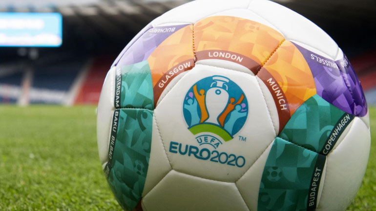 Τσεχία και Ισλανδία σε αγώνες-κλειδιά για την πρόκριση