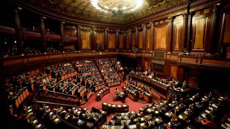 Ιταλία: Το «ναι» και της Γερουσίας αναμένει η κυβέρνηση Κόντε