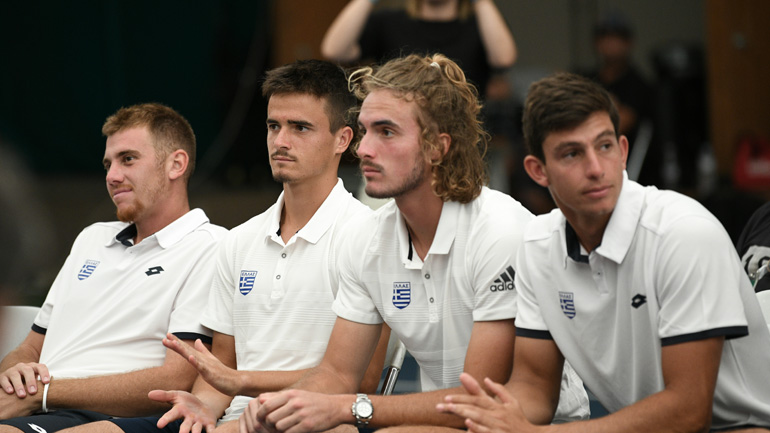 Τσιτσιπάς: «Τιμή μου που εκπροσωπώ τα ελληνικά χρώματα»