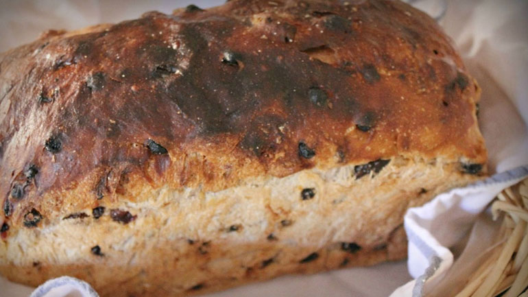 Σταφιδόψωμο: Ένα υγιεινό σνακ για όλες τις ώρες!