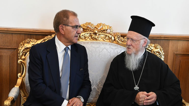 Ο υφυπουργός Εξωτερικών, Αντώνης Διαματάρης, στο Οικουμενικό Πατριαρχείο