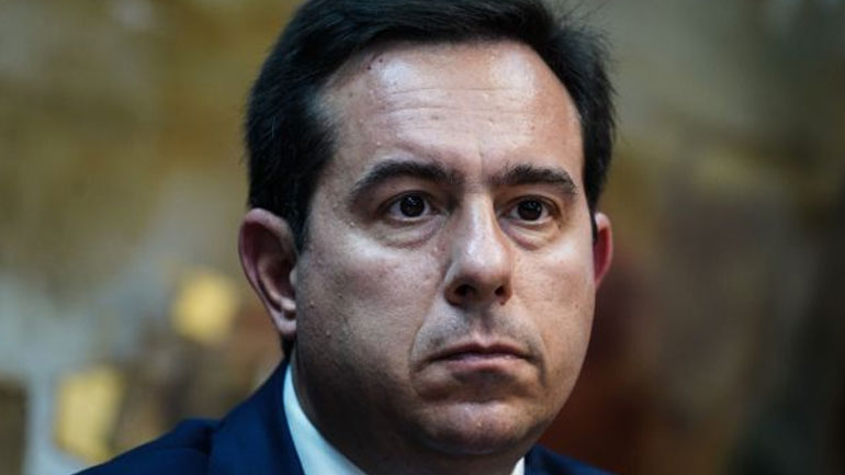 Μηταράκης: «Δεν υπάρχει πρόθεση γενίκευσης της ρήτρας εξαίρεσης επιχειρήσεων από τις κλαδικές συμβάσεις»