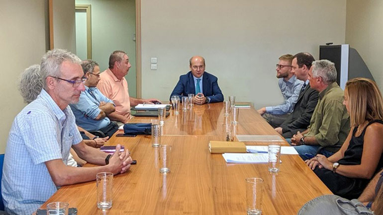 Συνάντηση στο ΥΠΕΝ με Συλλόγους Περίθαλψης Άγριας Ζωής