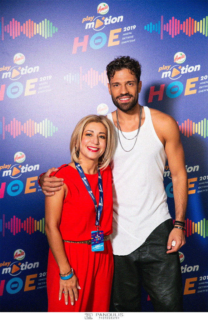 H Σόνια Δήμογλη, Διευθύντρια Μάρκετινγκ Ελλάδας & Κύπρου Coca-Cola Τρία Έψιλον με τον Κωνσταντίνο Αργυρό στην Ημέρα Θετικής Ενέργειας 2019