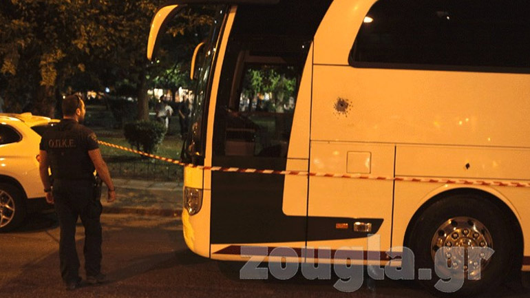 «Καρτέρι θανάτου» οι πυροβολισμοί έξω από το ξενοδοχείο Κάραβελ