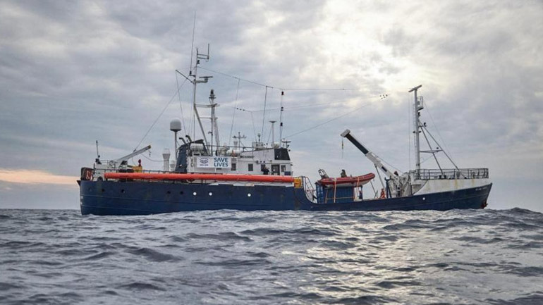 Στη Μάλτα πέντε μετανάστες του πλοίου Alan Kurdi