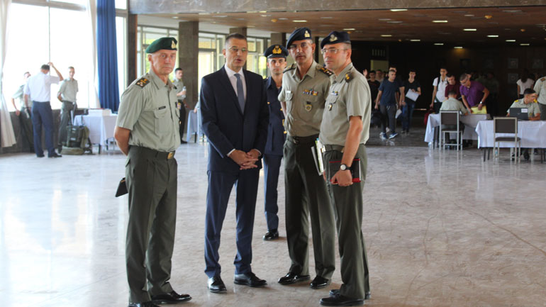 Επίσκεψη Στεφανή στη Σχολή Ευελπίδων